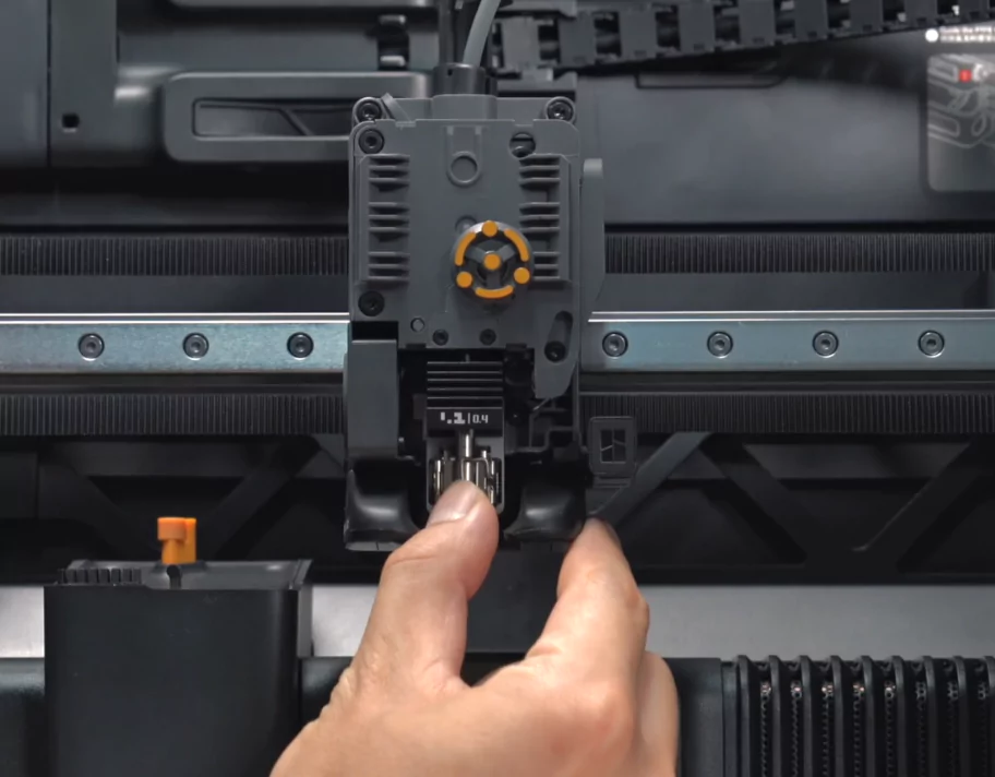 Bamblabs H2S 3D Printer comes with Quick-Swap Nozzles